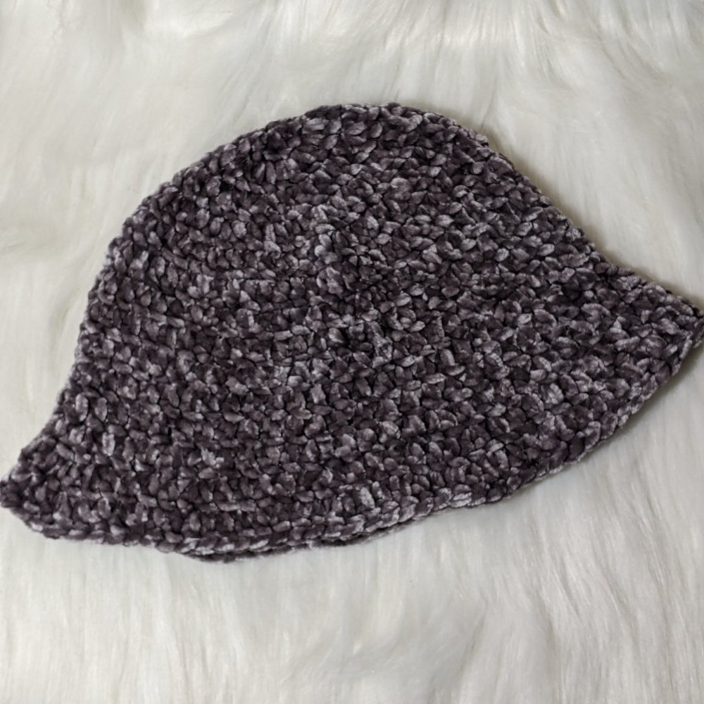 Handmade Soft Velvet Crochet Cloche Chic Bucket Ha